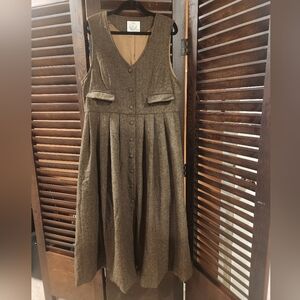 Chic Sleeveless Brown Midi Dress